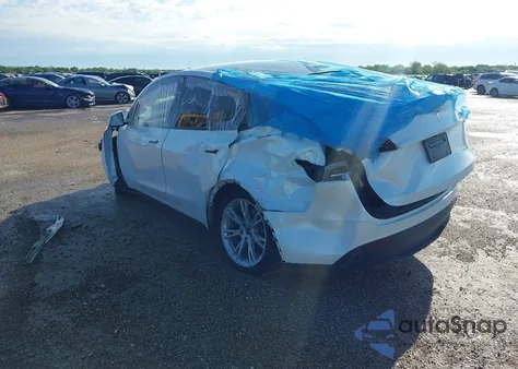 2024 Tesla Model Y Long Range Dual Motor All-Wheel Drive из США, поврежденный, VIN 7SAYGDEE7RA274787